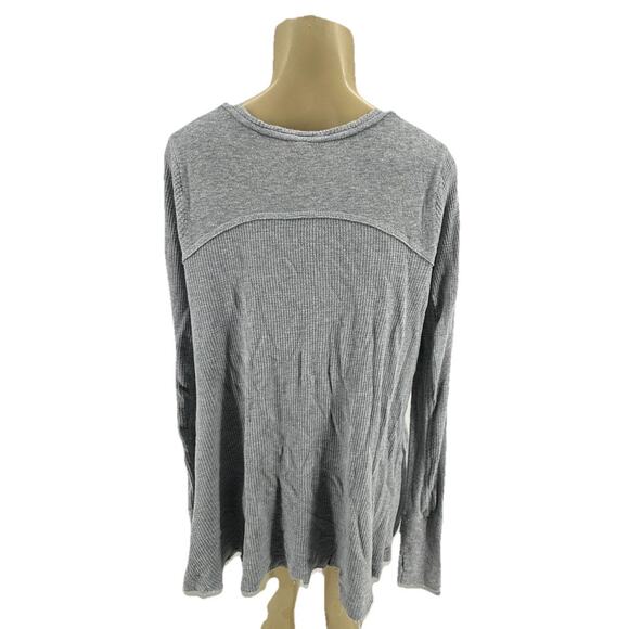 We The Free People Small Women Pullover Grey T-shirt Long Sleeve Boho K12-2 - Picture 3 of 7